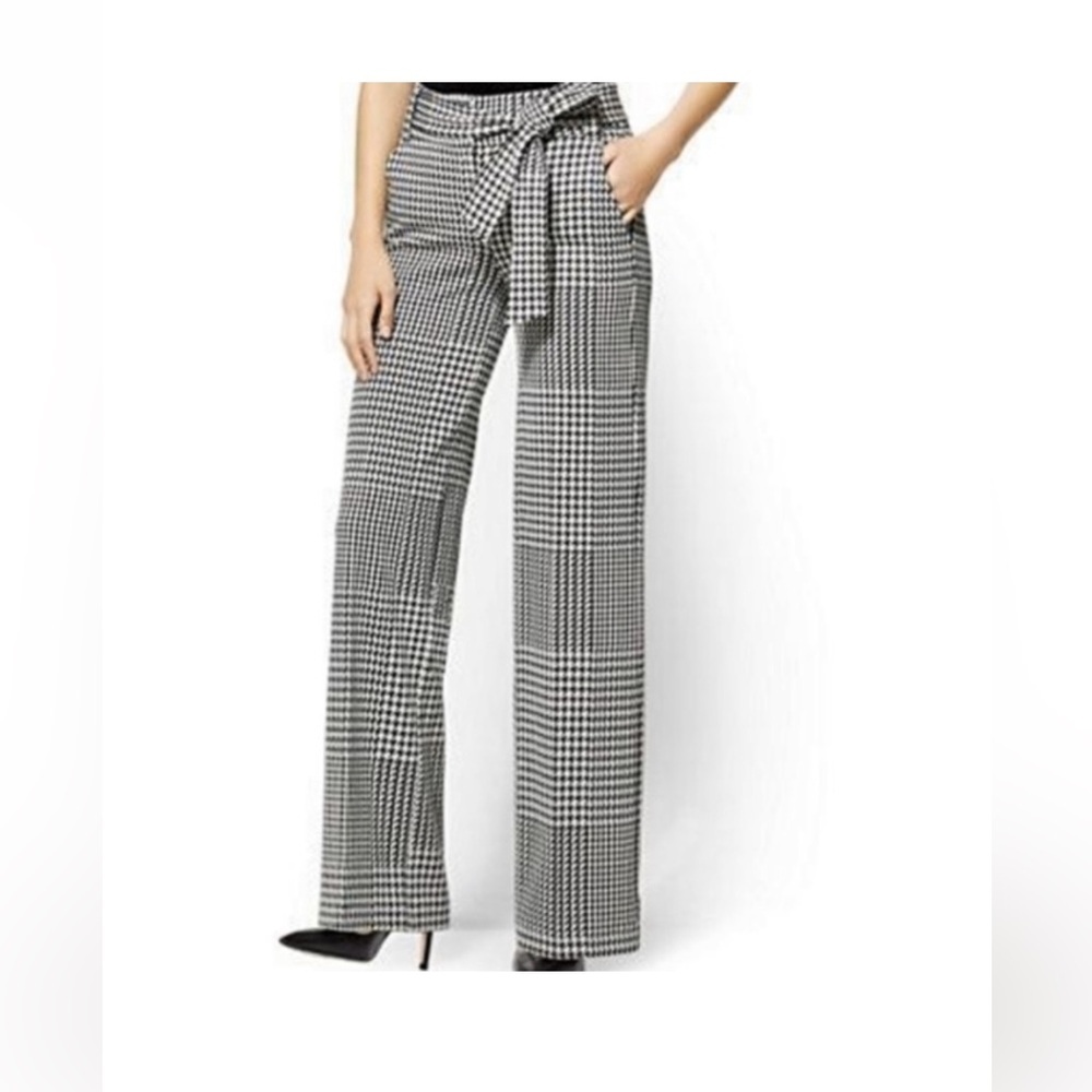 New York & Company Black and White Wide Leg Pants